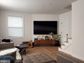 2211 Observatory Pl NW in Washington, DC - Building Photo - Building Photo