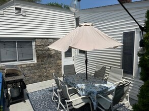 6 Frances Ave in Narragansett, RI - Building Photo - Building Photo