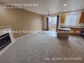 1649 SE Night Heron Way in Gresham, OR - Building Photo - Building Photo