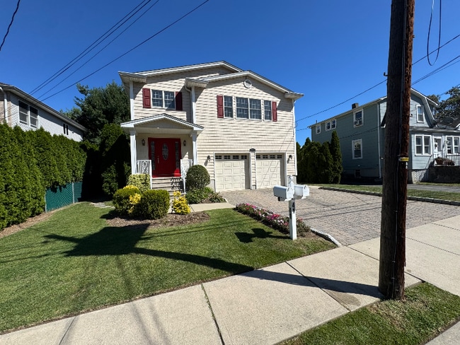 property at 41 Chobot Ln