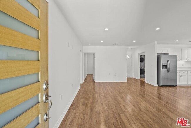property at 6712 Cedros Ave