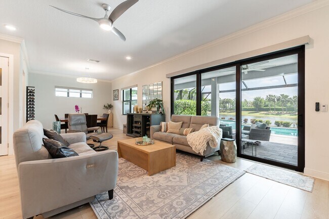 5027 Kiva Cir in Lakewood Ranch, FL - Building Photo - Building Photo