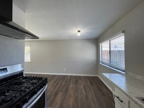 219 S H St in Lompoc, CA - Building Photo - Building Photo
