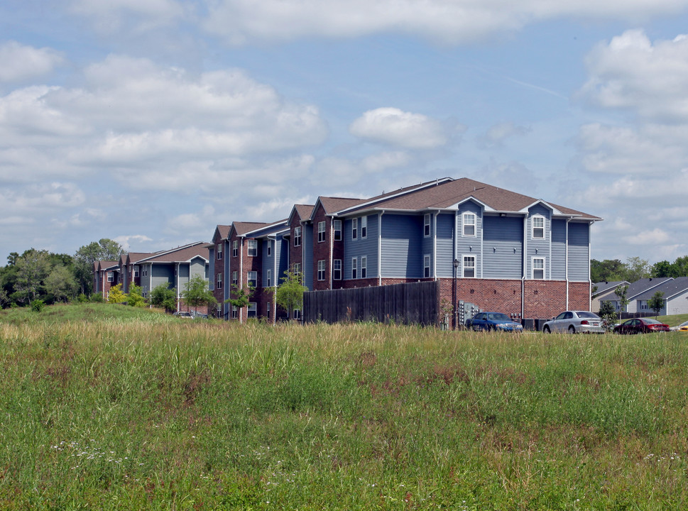 Alston Lake Apartments in North Charleston, SC - Building Photo