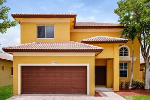 1260 NE 42nd Ave in Homestead, FL - Building Photo