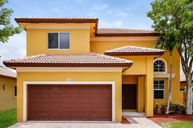 1260 NE 42nd Ave