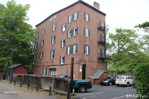 488 Chapel St in New Haven, CT - Building Photo
