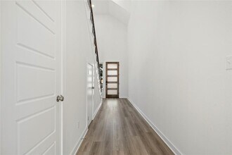 2521 Dabster Dr in Leander, TX - Building Photo - Building Photo