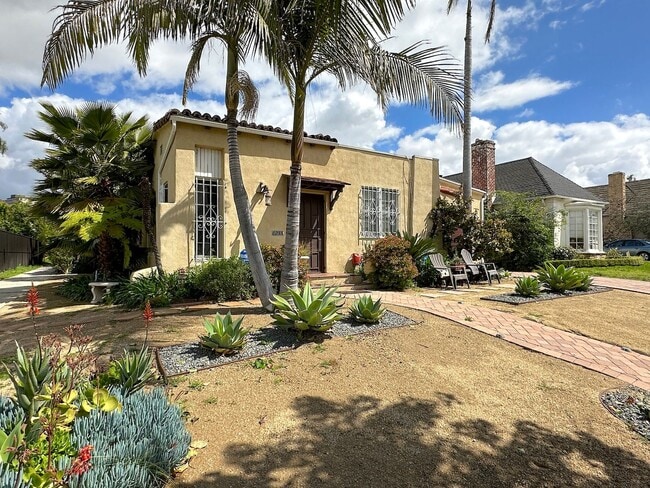 property at 6233 Commodore Sloat Dr
