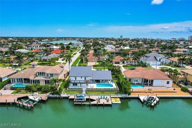 1236 Mariana Ct in Marco Island, FL - Building Photo - Building Photo