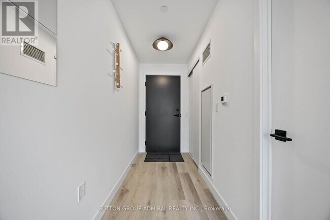 1635 Military Trail in Toronto, ON - Building Photo - Building Photo