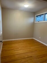 19 Church Ln, Unit A in East Lyme, CT - Building Photo - Building Photo