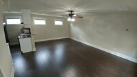 1345 Heights Blvd, Unit B in Houston, TX - Building Photo - Building Photo