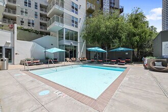 Form 15 in San Diego, CA - Building Photo - Building Photo