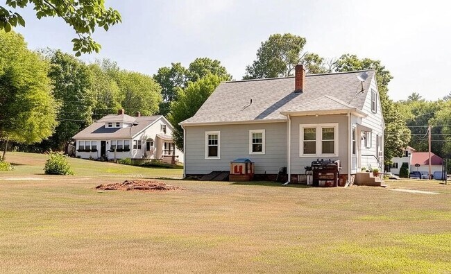 26 Caswell Ct in Douglas, MA - Building Photo - Building Photo