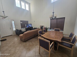 8814 W Magnolia St in Tolleson, AZ - Building Photo - Building Photo