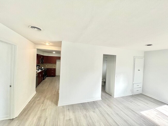 property at 926 NW Greeley St