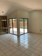 4855 SW 152nd Ct in Miami, FL - Building Photo - Building Photo