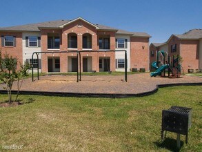 9700 FM 1097-Unit -# 2537 in Willis, TX - Building Photo - Building Photo