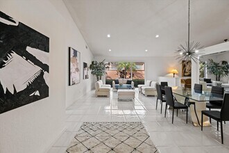 4362 Kensington Park Way in Wellington, FL - Building Photo - Building Photo