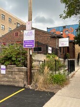 2030 N Farwell Ave, Unit A in Milwaukee, WI - Building Photo - Building Photo