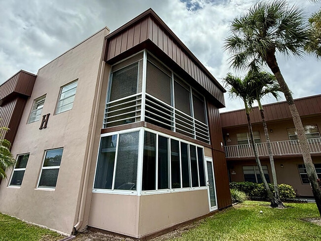 380 Piedmont H in Delray Beach, FL - Building Photo - Building Photo