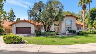 10508 N 97th St in Scottsdale, AZ - Building Photo