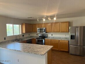 25727 W North Star Ct in Buckeye, AZ - Building Photo - Building Photo