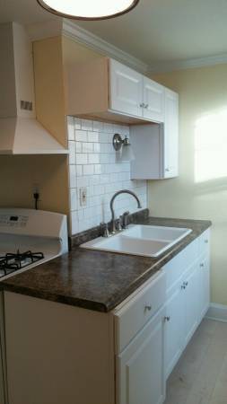 717 Pearson Street, Unit upstairs in Milwaukee, WI - Building Photo