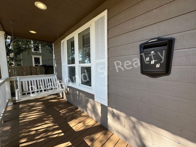 317 E Chase St in Springfield, MO - Building Photo - Building Photo