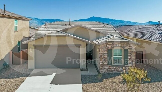 property at 8031 S Soltero Mine Dr