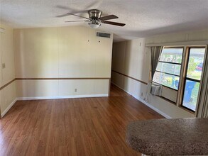 3161 SW 53rd Ave in Davie, FL - Building Photo - Building Photo