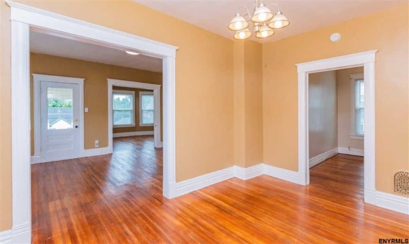 21 Stewart St in Amsterdam, NY - Building Photo