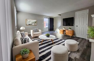 1628 S Cascade Ave in Colorado Springs, CO - Building Photo