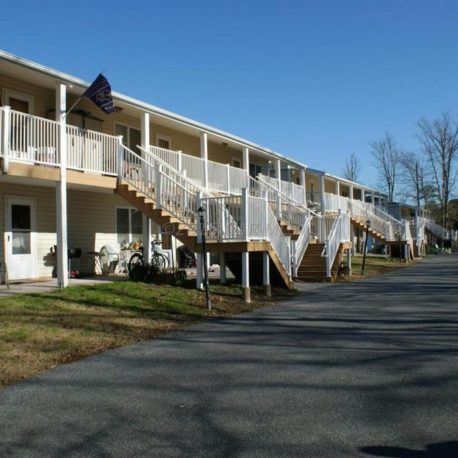 9830 Keyser Point Rd in Ocean City, MD - Foto de edificio