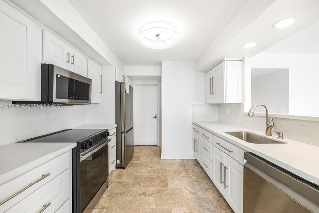 property at 1420 Brickell Bay Dr