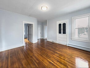 29 Whitman St in Lawrence, MA - Building Photo - Building Photo