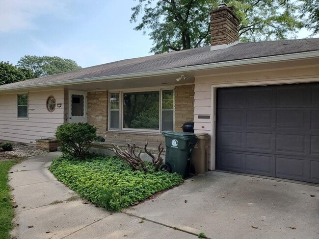 4333 Wakefield St in Madison, WI - Building Photo - Building Photo