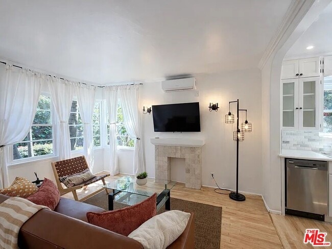 property at 1144 15th St