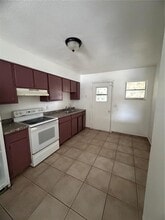 943 S Char-Mil Ave in Lake Alfred, FL - Building Photo - Building Photo