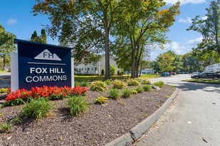 Fox Hill Commons Apartments