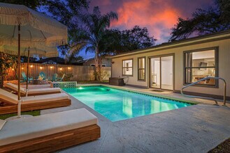 1518 Wexford Dr E in Palm Harbor, FL - Building Photo - Building Photo