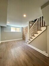 1421 N Dearborn St-Unit -201 in Chicago, IL - Building Photo - Building Photo