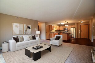 Urban Plains in Fargo, ND - Building Photo