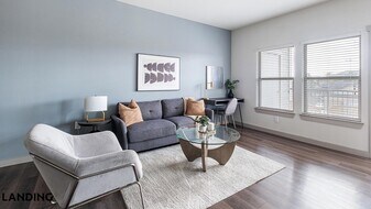 9150 Hwy 6 N, Unit 6307 in Houston, TX - Building Photo