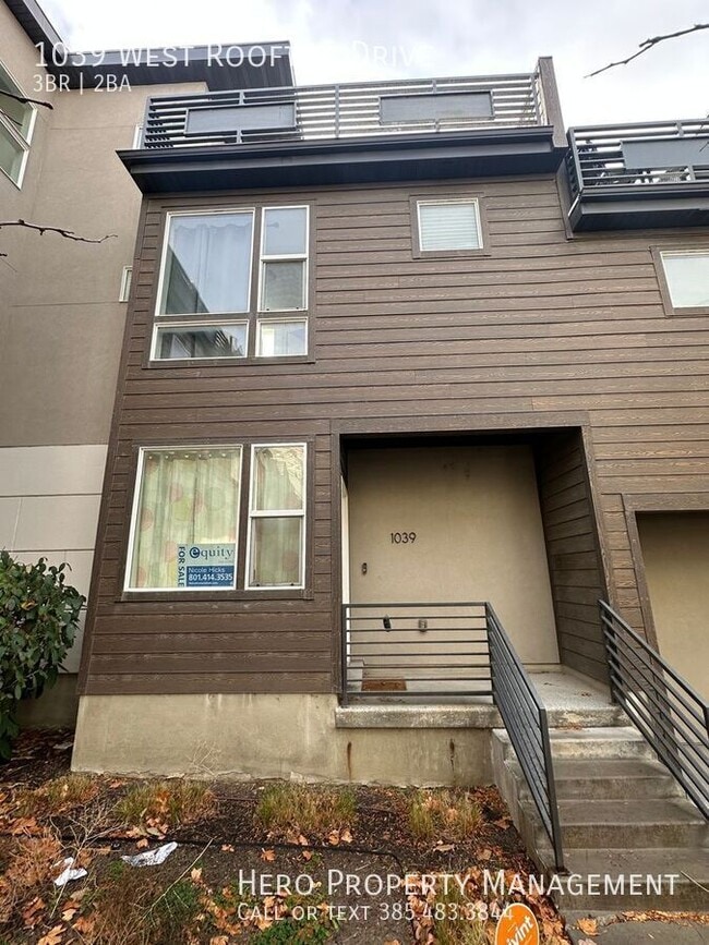 property at 1039 W Rooftop Dr