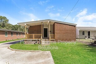 509 Saunders Pl in High Point, NC - Building Photo