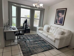 9829 SW 221st St Rd in Cutler Bay, FL - Building Photo - Building Photo