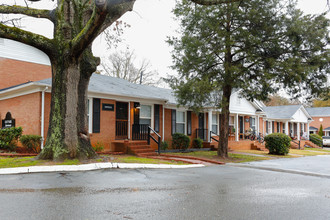 East Park Apartments in Charlotte, NC - Building Photo - Building Photo