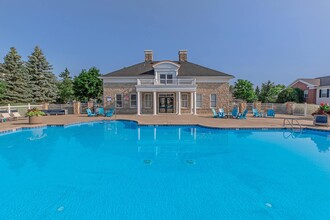 The Residence at Barrington Apartments in Aurora, OH - Building Photo - Building Photo